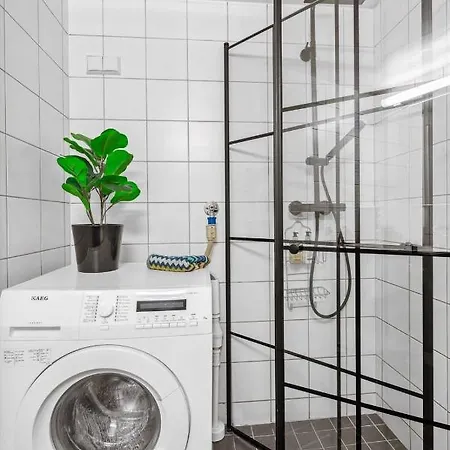 Nydelig Leilighet Med Privat Terrasse Mot Bakgard Apartment Oslo
