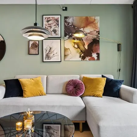 Nydelig Leilighet Med Privat Terrasse Mot Bakgard أوسلو